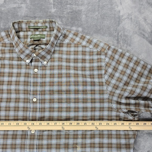 Eddie Bauer Button Shirt Mens 2XL Brown Plaid Relaxed Wrinkle Resistant Casual - Picture 3 of 9